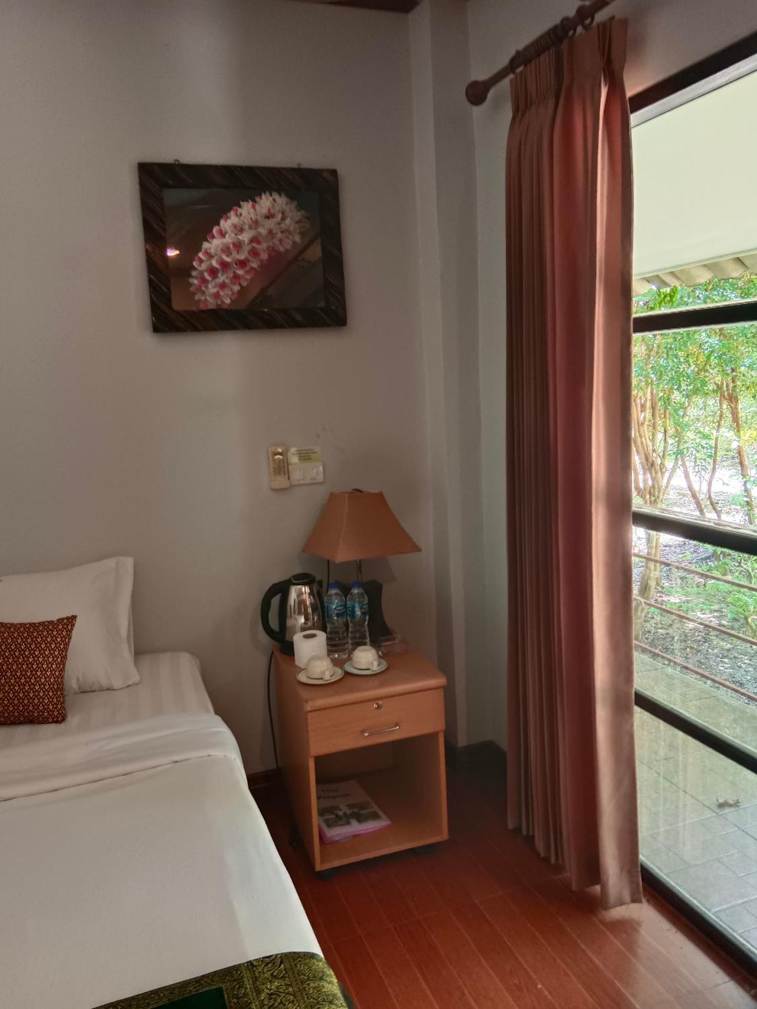 Khao Sok River & Jungle Bungalow Khao Sok National Park Chambre photo